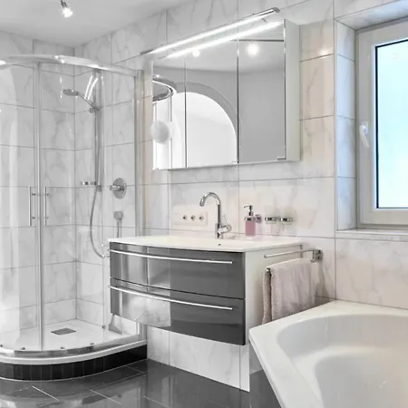 Haus Seeblick Feriehus